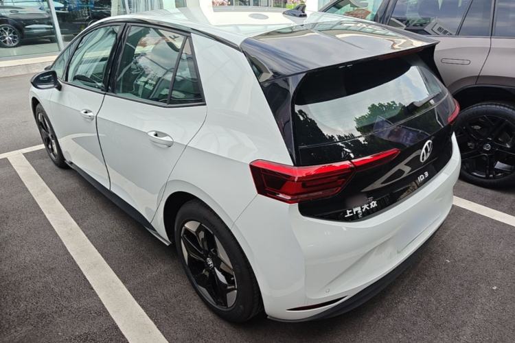Used Volkswagen ID.3 2025 Revised Version Smart Edition Purely Intelligent Enjoyment Version Rear Left 45 Deg