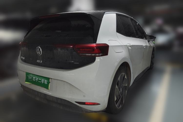 Used Volkswagen ID.3 2025 Smart Edition Outstanding Model Rear Right 45 Deg