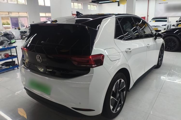Used Volkswagen ID.3 2025 Smart Edition Ultra-Intelligent Version Rear Right 45 Deg