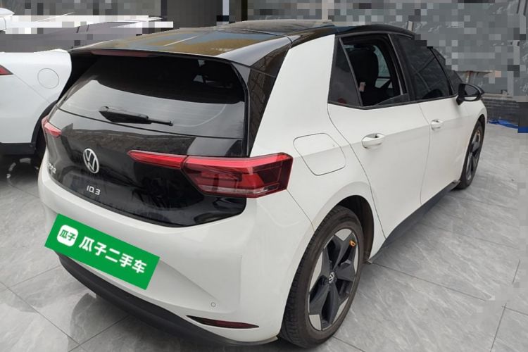 Used Volkswagen ID.3 2025 Revised Version Smart Edition Outstanding Grade Rear Right 45 Deg