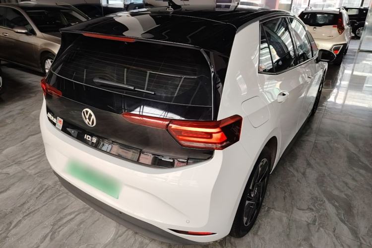Used Volkswagen ID.3 2025 Smart Version Pure & Intelligent Enjoyment Edition Rear Right 45 Deg