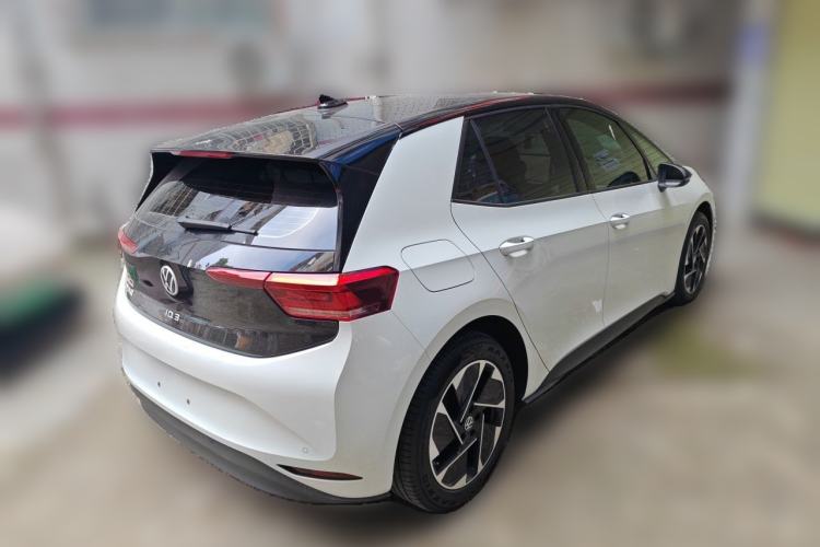 Used Volkswagen ID.3 2025 Revised Version Smart Edition Purely Intelligent Enjoyment Version Rear Right 45 Deg