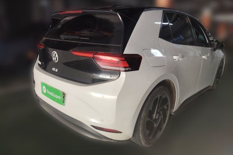 Used Volkswagen ID.3 2025 Smart Edition Ultra-Intelligent Version Rear Right 45 Deg