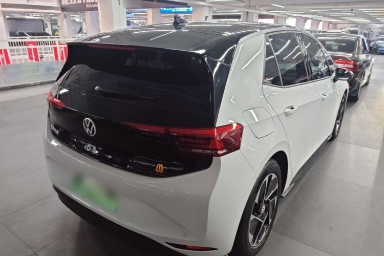 Used Volkswagen ID.3 2025 Smart Edition Ultra-Intelligent Version Rear Right 45 Deg