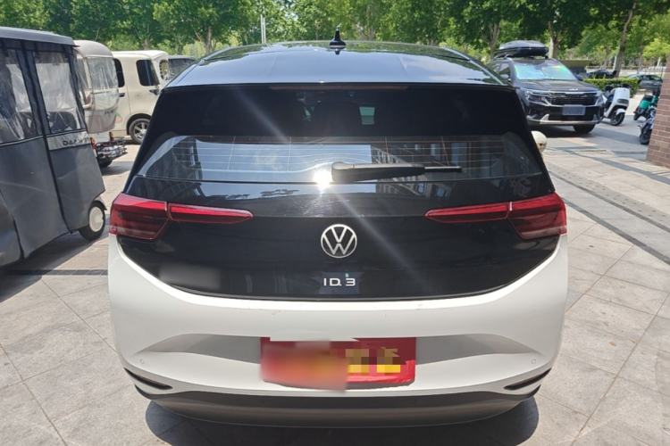 Used Volkswagen ID.3 2025 Smart Model Outstanding Oxygen Edition Rear
