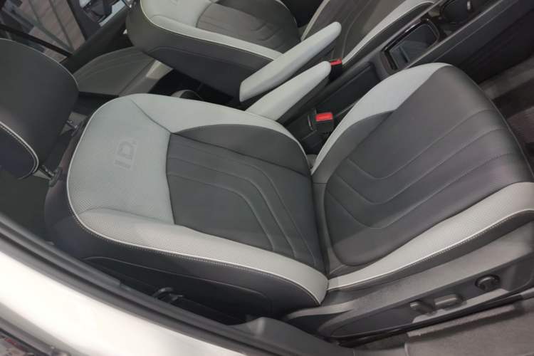 Used Volkswagen ID.3 2025 Smart Edition Ultra-Intelligent Version Right Front Seat