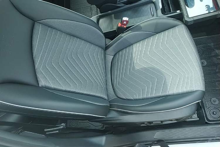 Used Volkswagen ID.3 2025 Smart Edition Outstanding Model Right Front Seat