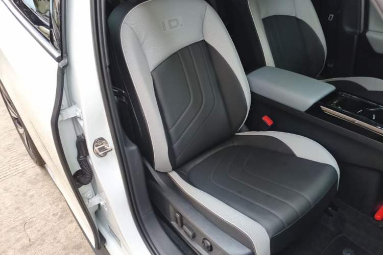 Used Volkswagen ID.3 2025 Smart Edition Ultra-Intelligent Version Right Front Seat