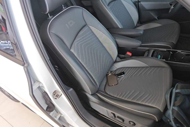 Used Volkswagen ID.3 2025 Smart Edition Outstanding Model Right Front Seat
