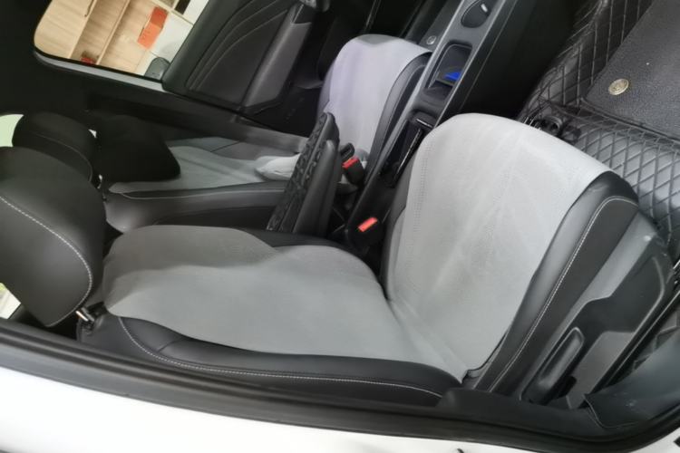 Used Volkswagen ID.3 2025 Smart Version Pure & Intelligent Enjoyment Edition Right Front Seat