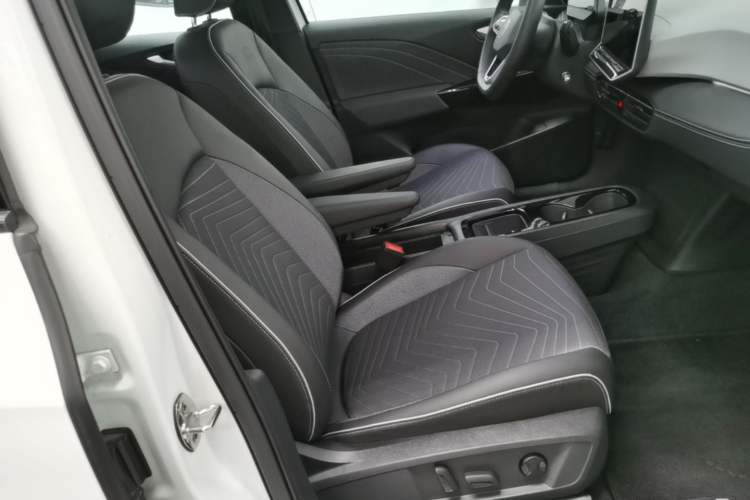 Used Volkswagen ID.3 2025 Smart Edition Outstanding Model Right Front Seat