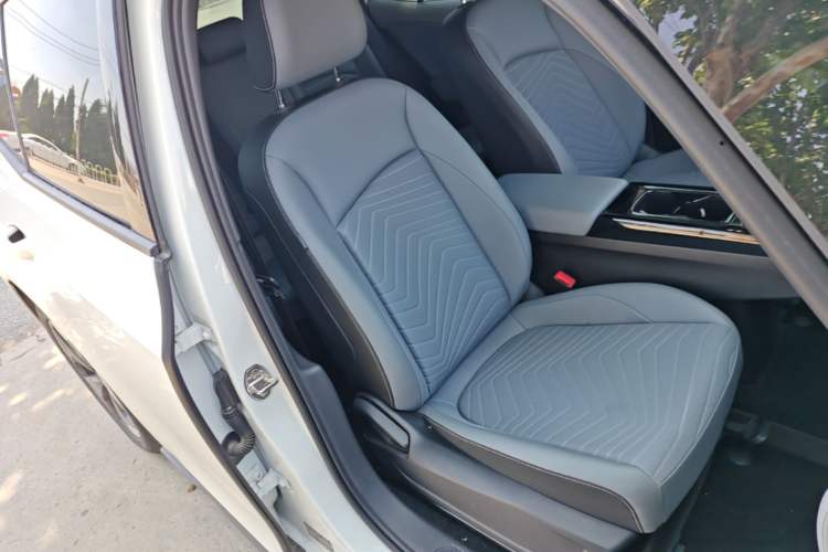 Used Volkswagen ID.3 2025 Revised Version Smart Edition Purely Intelligent Enjoyment Version Right Front Seat