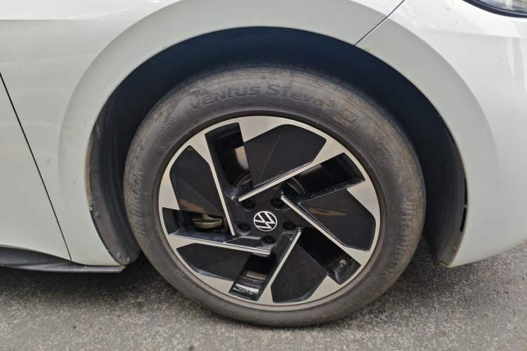 Used Volkswagen ID.3 2025 Smart Edition Ultra-Intelligent Oxygen Version Right Front Wheel Hub