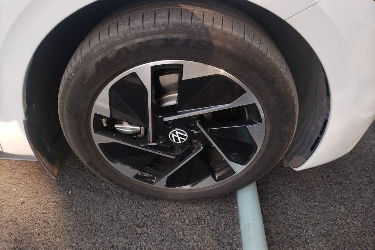 Used Volkswagen ID.3 2025 Smart Edition Ultra-Intelligent Version Right Front Wheel Hub
