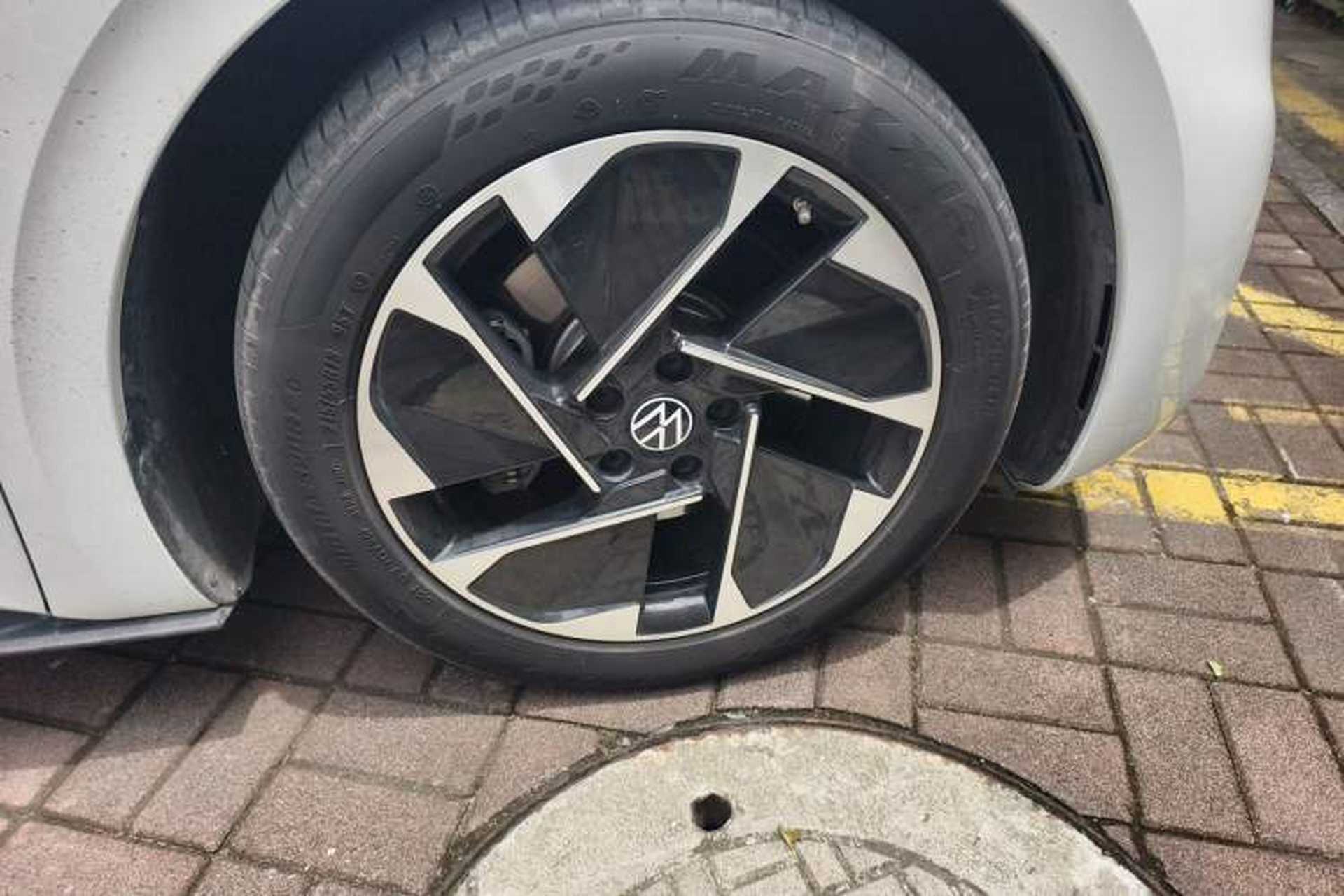 Used Volkswagen ID.3 2025 Smart Edition Ultra-Intelligent Oxygen Version Right Front Wheel Hub
