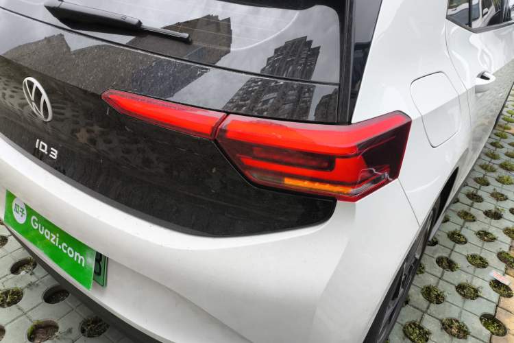 Used Volkswagen ID.3 2025 Smart Edition Outstanding Model Right Rear Taillight