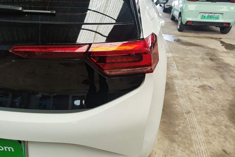 Used Volkswagen ID.3 2025 Smart Edition Ultra-Intelligent Version Right Rear Taillight