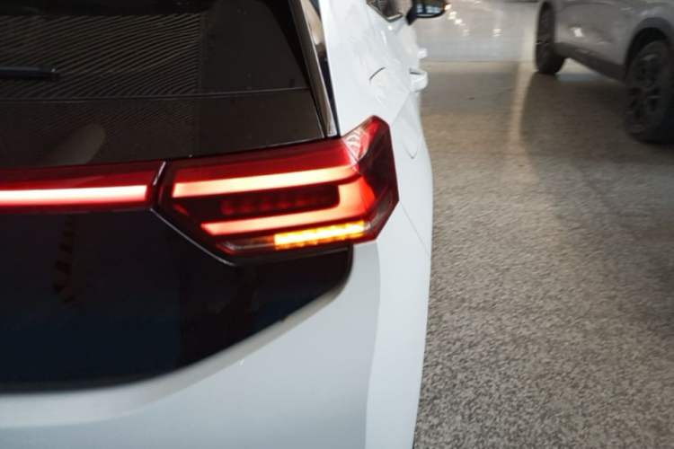 Used Volkswagen ID.3 2025 Smart Edition Ultra-Intelligent Version Right Rear Taillight