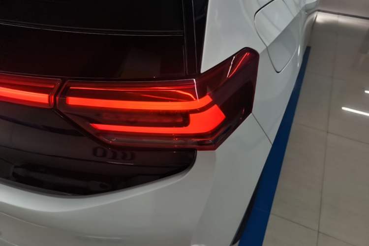 Used Volkswagen ID.3 2025 Smart Edition Outstanding Model Right Rear Taillight