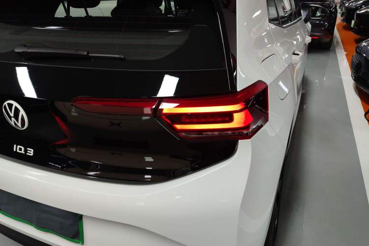 Used Volkswagen ID.3 2025 Revised Version Smart Edition Purely Intelligent Enjoyment Version Right Rear Taillight