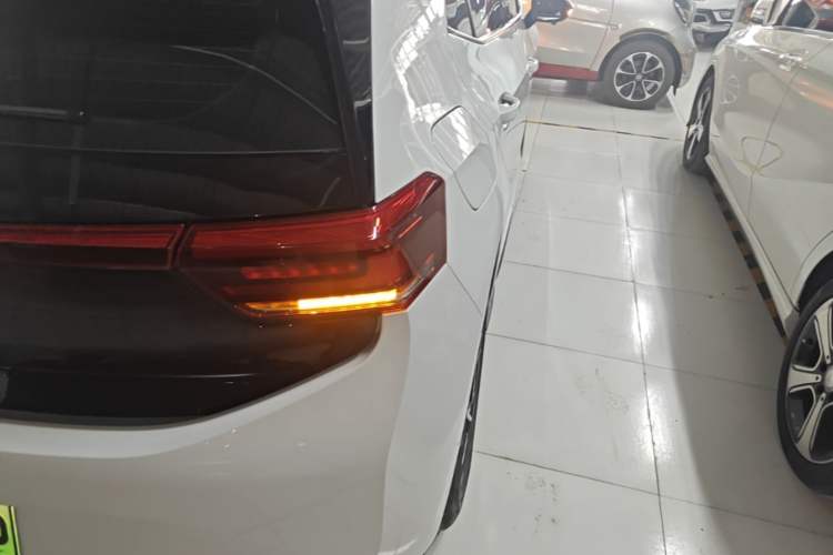 Used Volkswagen ID.3 2025 Smart Model Outstanding Oxygen Edition Right Rear Taillight