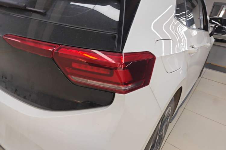 Used Volkswagen ID.3 2025 Smart Edition Outstanding Model Right Rear Taillight