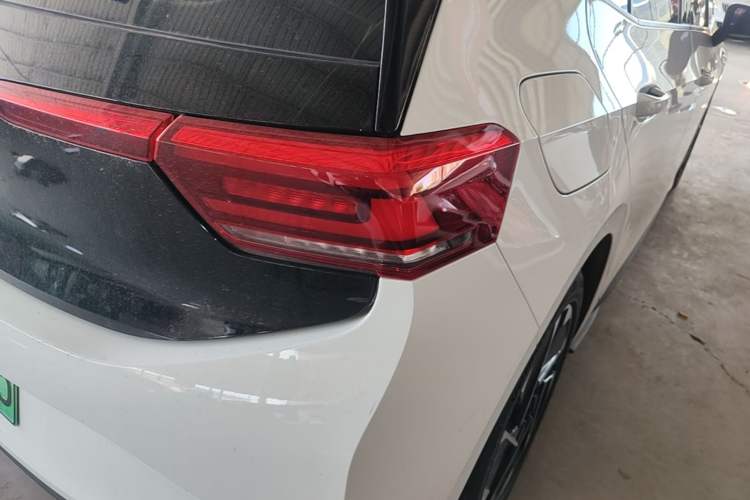 Used Volkswagen ID.3 2025 Smart Model Outstanding Oxygen Edition Right Rear Taillight