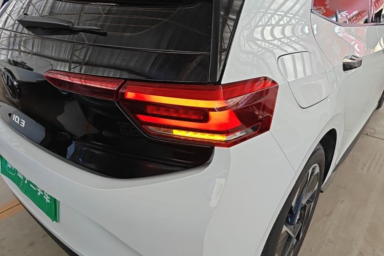 Used Volkswagen ID.3 2025 Smart Edition Outstanding Model Right Rear Taillight