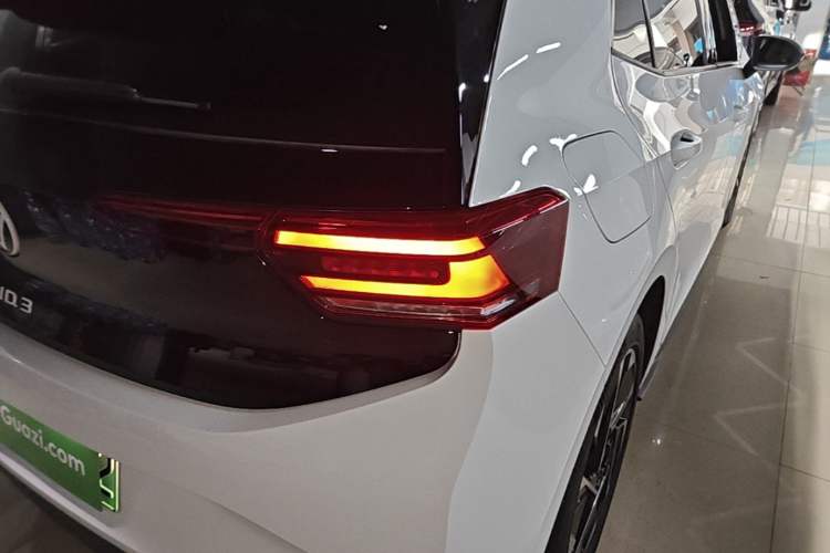 Used Volkswagen ID.3 2025 Smart Version Pure & Intelligent Enjoyment Edition Right Rear Taillight