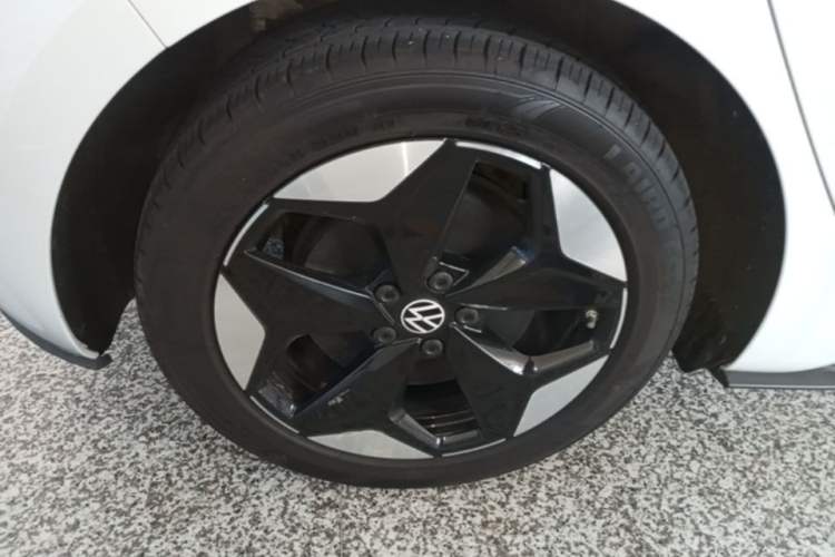 Used Volkswagen ID.3 2025 Revised Version Smart Edition Outstanding Grade Right Rear Wheel Hub
