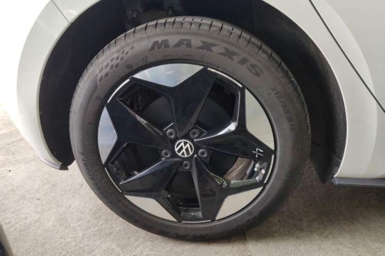 Used Volkswagen ID.3 2025 Smart Edition Ultra-Intelligent Version Right Rear Wheel Hub
