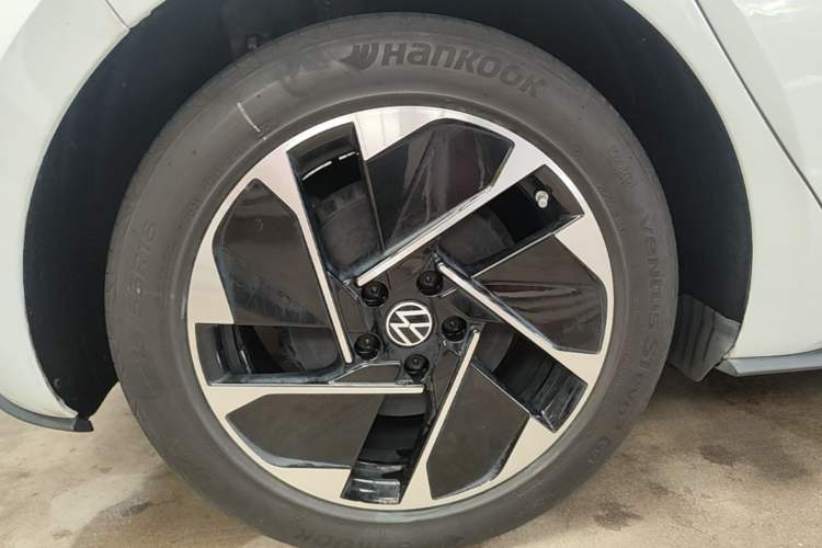 Used Volkswagen ID.3 2025 Smart Edition Ultra-Intelligent Version Right Rear Wheel Hub