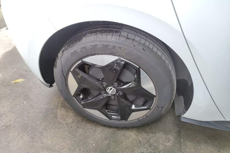 Used Volkswagen ID.3 2025 Revised Version Smart Edition Outstanding Grade Right Rear Wheel Hub
