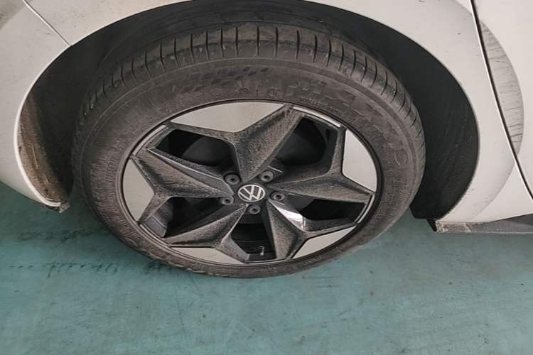 Used Volkswagen ID.3 2025 Revised Version Smart Edition Outstanding Grade Right Rear Wheel Hub