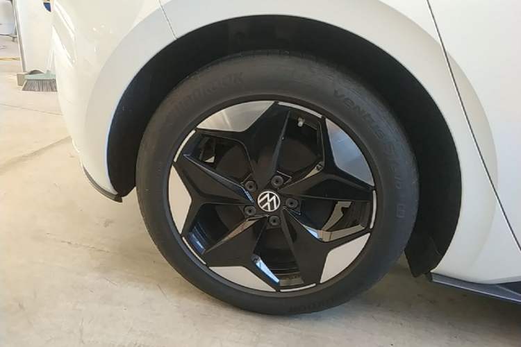 Used Volkswagen ID.3 2025 Revised Version Smart Edition Ultimate Intelligence Version Right Rear Wheel Hub