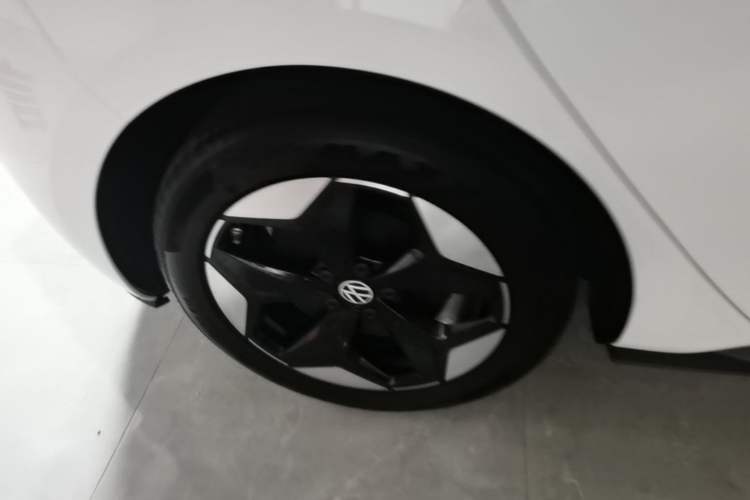 Used Volkswagen ID.3 2025 Revised Version Smart Edition Purely Intelligent Enjoyment Version Right Rear Wheel Hub