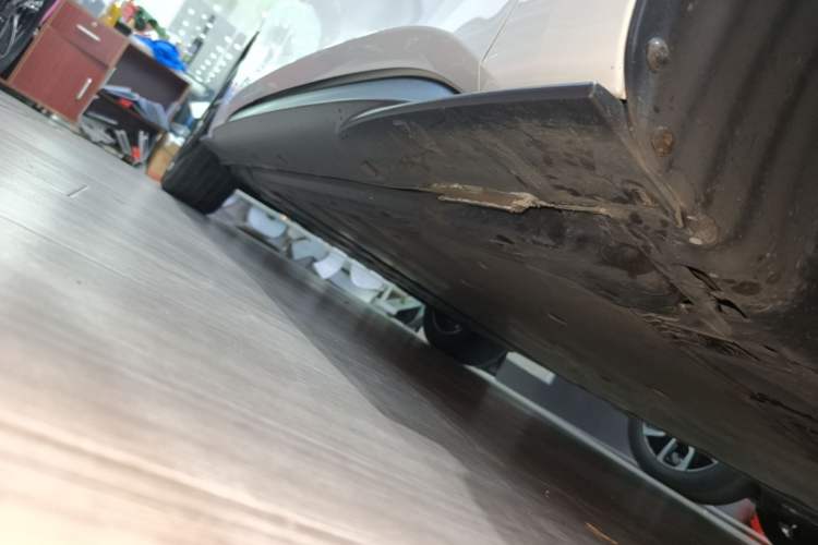 Used Volkswagen ID.3 2025 Smart Edition Ultra-Intelligent Version Right Side Sill