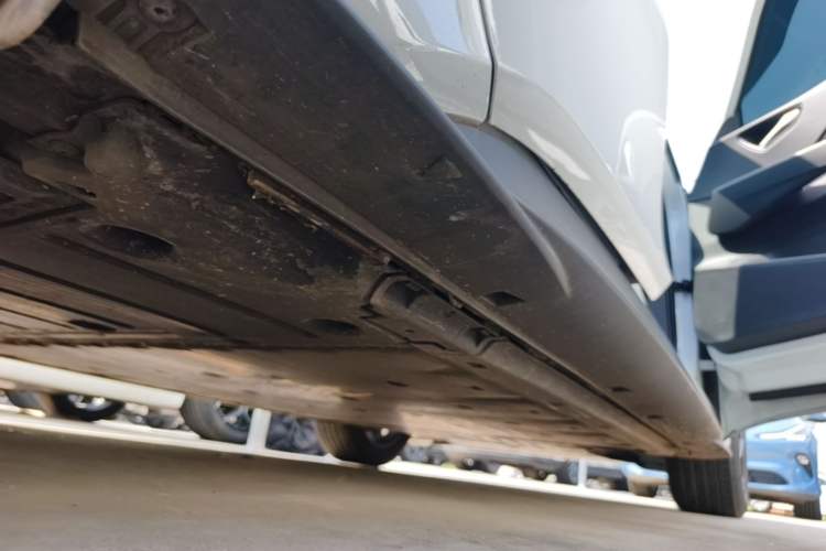 Used Volkswagen ID.3 2025 Smart Version Pure & Intelligent Enjoyment Edition Right Side Sill