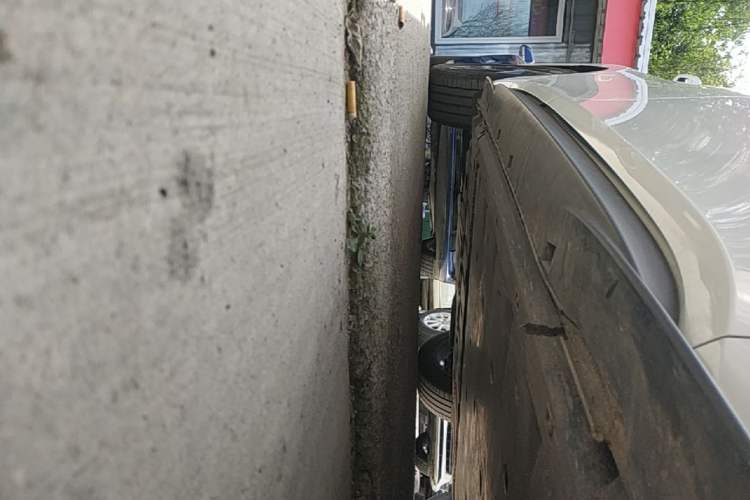 Used Volkswagen ID.3 2025 Smart Edition Outstanding Model Right Side Sill