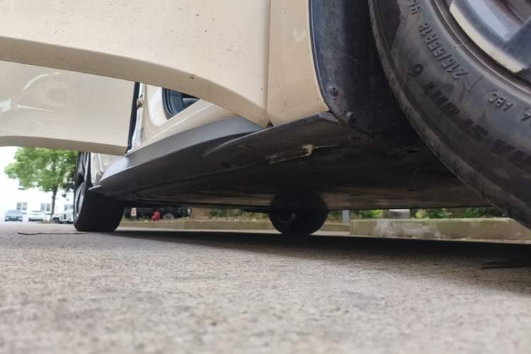 Used Volkswagen ID.3 2025 Revised Version Smart Edition Outstanding Grade Right Side Sill