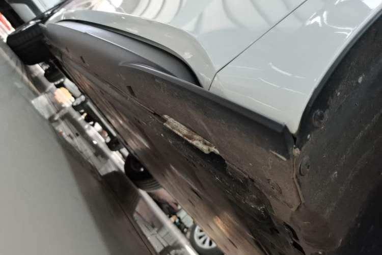 Used Volkswagen ID.3 2025 Revised Version Smart Edition Outstanding Grade Right Side Sill