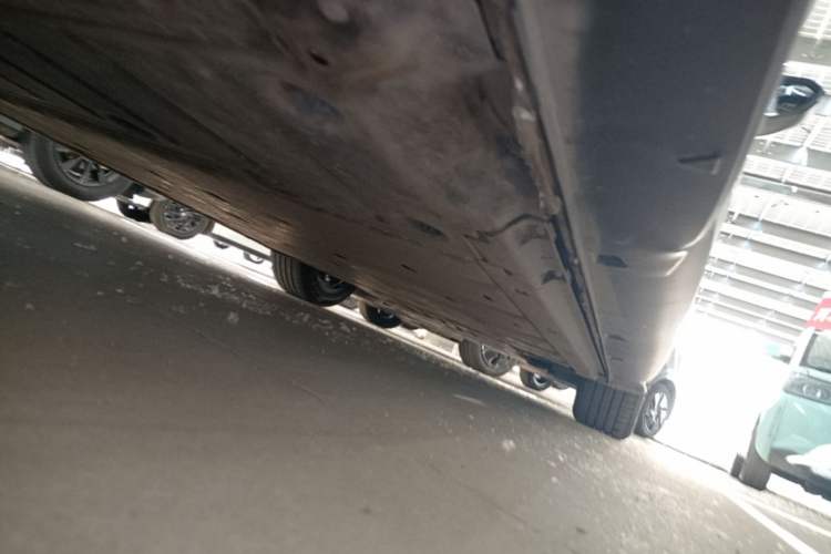 Used Volkswagen ID.3 2025 Smart Version Pure & Intelligent Enjoyment Edition Right Side Sill