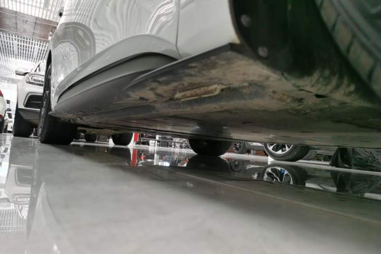 Used Volkswagen ID.3 2025 Smart Edition Outstanding Model Right Side Sill