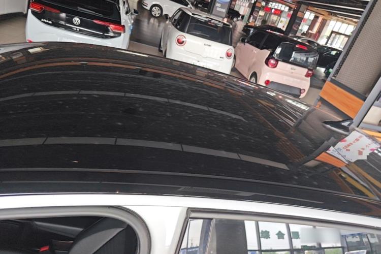 Used Volkswagen ID.3 2025 Smart Edition Outstanding Model Roof