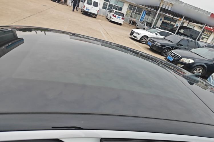Used Volkswagen ID.3 2025 Smart Edition Outstanding Model Roof
