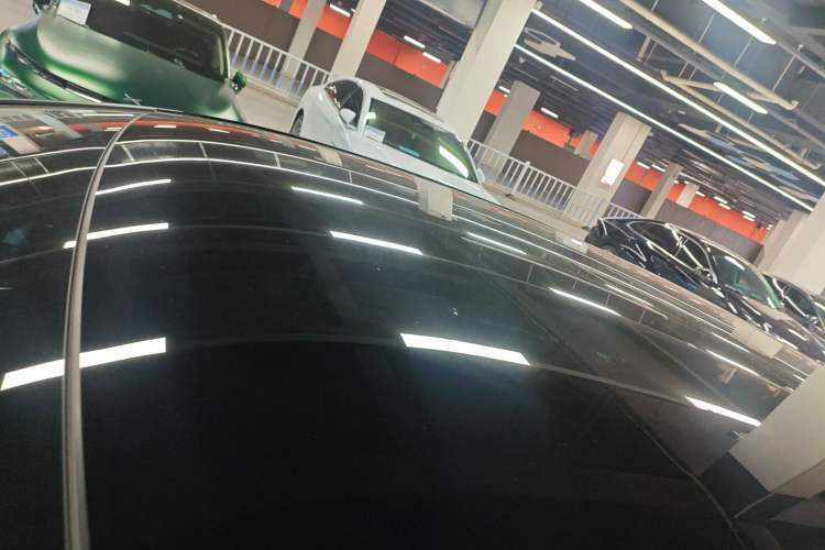 Used Volkswagen ID.3 2025 Smart Model Outstanding Oxygen Edition Roof