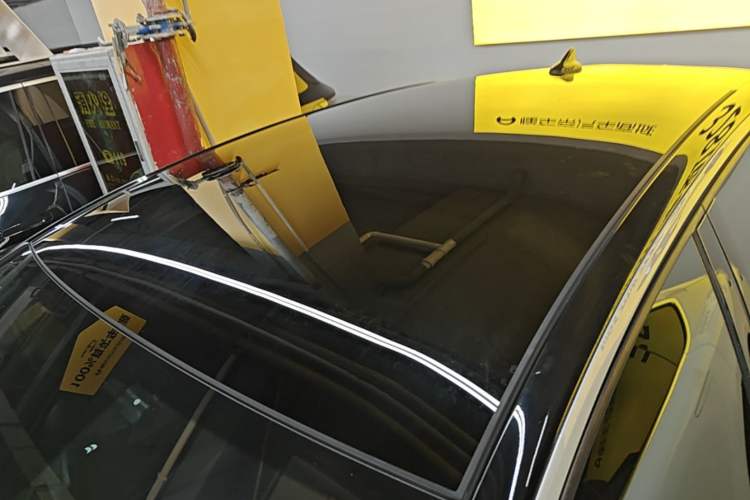 Used Volkswagen ID.3 2025 Smart Edition Outstanding Model Roof
