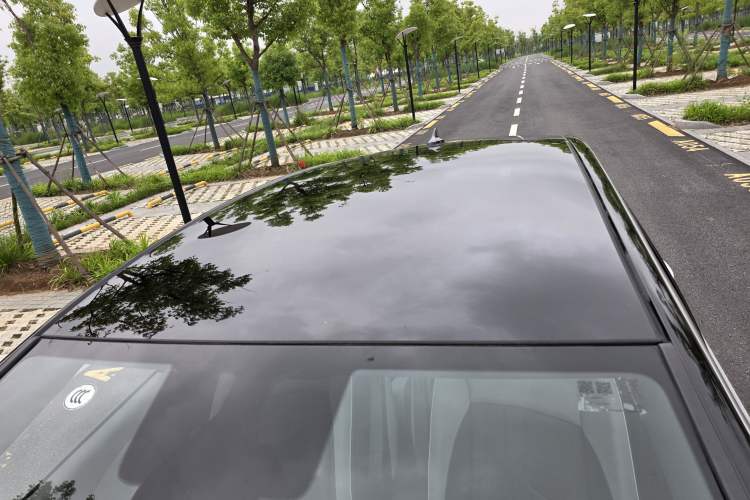 Used Volkswagen ID.3 2025 Smart Edition Ultra-Intelligent Oxygen Version Roof