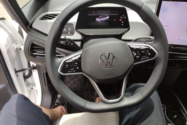 Used Volkswagen ID.3 2025 Smart Edition Outstanding Model Steering Wheel