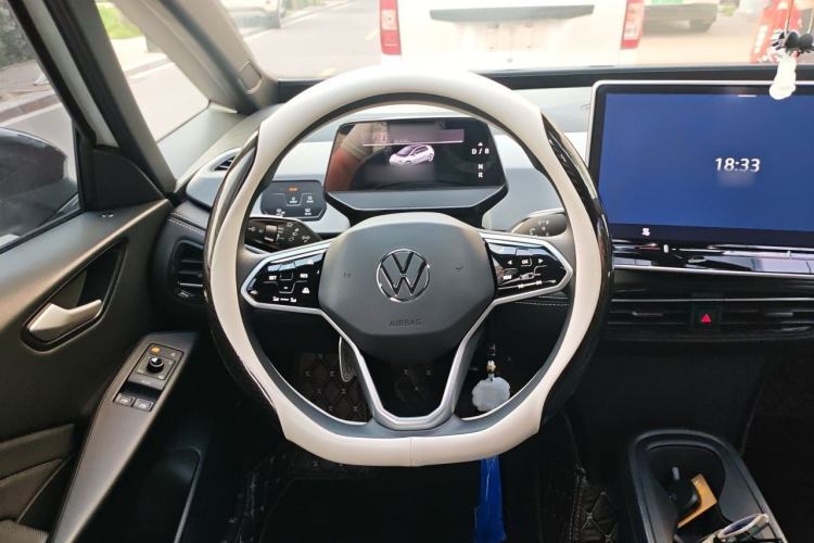 Used Volkswagen ID.3 2025 Smart Version Pure & Intelligent Enjoyment Edition Steering Wheel